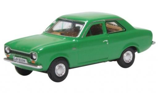 Ford Escort 1/76 Oxford MKI verte miniature