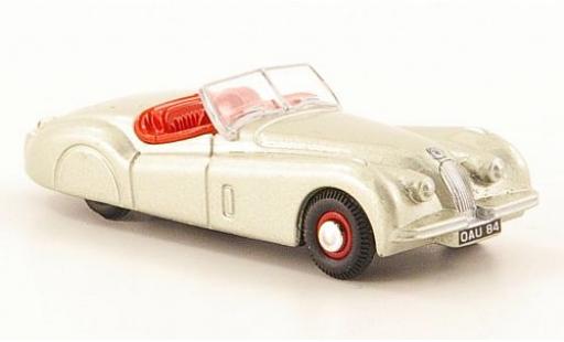 Miniature Jaguar XK 1/76 Oxford 120 metallise beige Jaguar XK 1/76 Oxford 120 metallise beige miniature