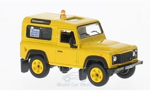 Miniature Land Rover Defender 1/76 Oxford 90 RAF Flight Safety Land Rover Defender 1/76 Oxford 90 RAF Flight Safety miniature