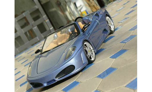 Ferrari F430 spider 1/18 Hot Wheels bleu metallized miniature
