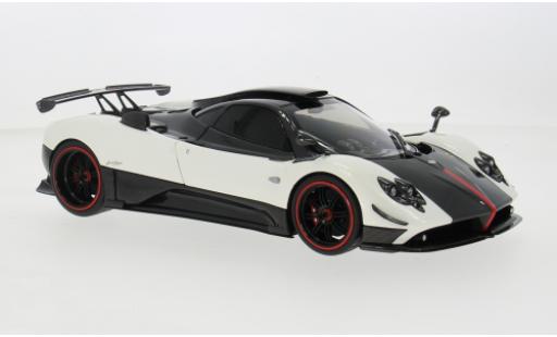 Miniature Pagani Zonda 1/18 Almost Real Clinque blanche 1:18 Pagani Zonda 1/18 Almost Real Clinque blanche 1:18 miniature
