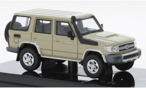 Miniature Toyota Land Cruiser 1/64 Para64 76 beige 2014 Toyota Land Cruiser 1/64 Para64 76 beige 2014 miniature