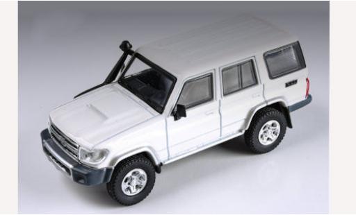 Miniature Toyota Land Cruiser 1/64 Para64 76 blanche Toyota Land Cruiser 1/64 Para64 76 blanche miniature