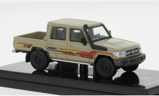 Miniature Toyota Land Cruiser 1/64 Para64 79 beige 2014 1:64 Toyota Land Cruiser 1/64 Para64 79 beige 2014 1:64 miniature