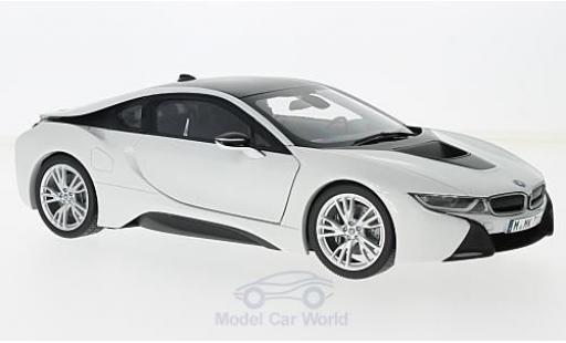 Miniature Bmw i8 1/18 Paragon metallise blanche/grise Bmw i8 1/18 Paragon metallise blanche/grise miniature