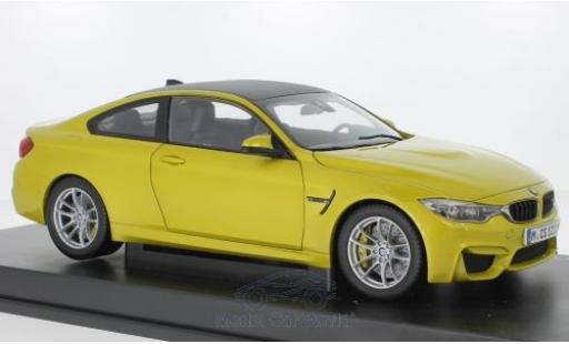 Miniature Bmw M4 1/18 Paragon (F83) Coupe metallise jaune Bmw M4 1/18 Paragon (F83) Coupe metallise jaune miniature