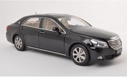 Miniature Toyota Crown 1/18 Paudi metallise noire 2010 Toyota Crown 1/18 Paudi metallise noire 2010 miniature