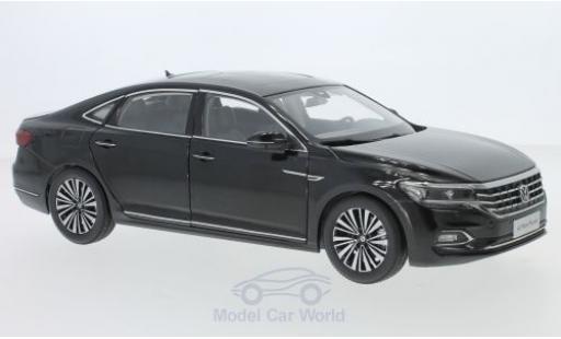 Miniature Volkswagen Passat 1/18 Paudi noire 2019 Volkswagen Passat 1/18 Paudi noire 2019 miniature