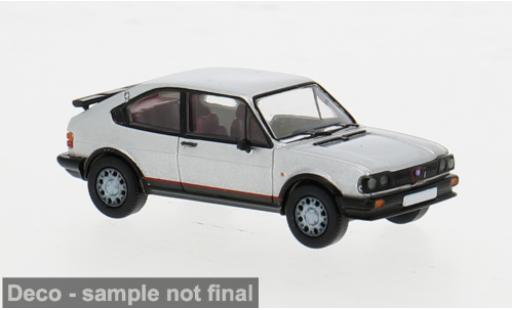 Miniature Alfa Romeo Alfasud 1/87 PCX87 grise 1980 1:87 Alfa Romeo Alfasud 1/87 PCX87 grise 1980 1:87 miniature