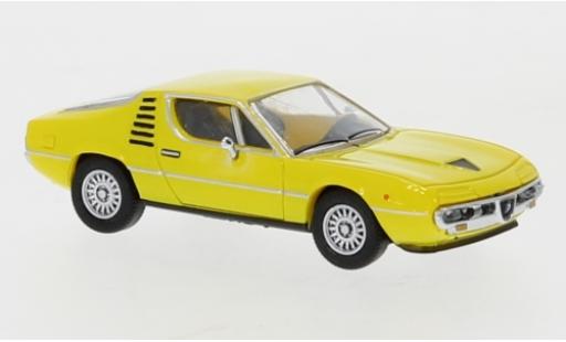 Miniature Alfa Romeo Montreal 1/87 PCX87 jaune 1970 Alfa Romeo Montreal 1/87 PCX87 jaune 1970 miniature