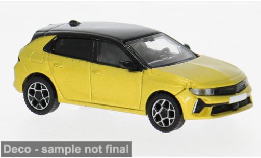 Miniature Opel Astra 1/87 PCX87 L jaune/noire 2021 1:87 Opel Astra 1/87 PCX87 L jaune/noire 2021 1:87 miniature