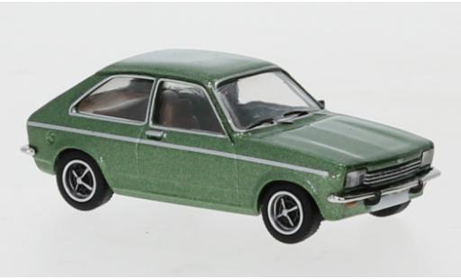 Miniature Opel Kadett 1/87 PCX87 C City metallise verte 1975 Opel Kadett 1/87 PCX87 C City metallise verte 1975 miniature