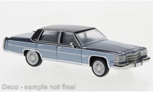 Miniature Cadillac Fleetwood 1/87 PCX87 Brougham metallise bleu clair/metallise bleu foncé 1982 Cadillac Fleetwood 1/87 PCX87 Brougham metallise bleu clair/metallise bleu foncé 1982 miniature