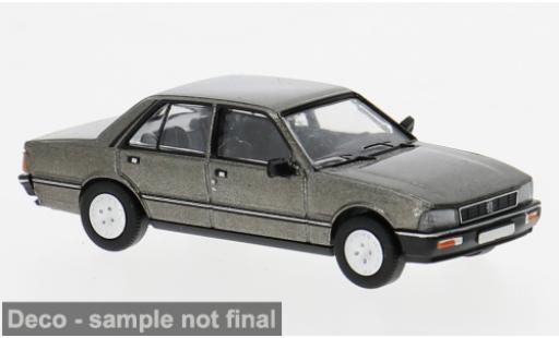 Miniature Peugeot 505 1/87 PCX87 grise 1979 1:87 Peugeot 505 1/87 PCX87 grise 1979 1:87 miniature