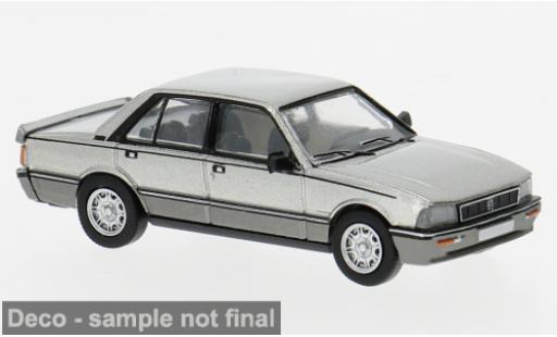 Miniature Peugeot 505 1/87 PCX87 Turbo grise 1979 1:87 Peugeot 505 1/87 PCX87 Turbo grise 1979 1:87 miniature