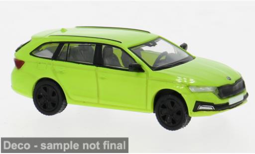 Miniature Skoda Octavia 1/87 PCX87 IV Combi verte 2019 1:87 Skoda Octavia 1/87 PCX87 IV Combi verte 2019 1:87 miniature