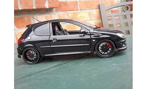 Peugeot 206 RC 1/18 Norev jantes noires et vitres teintees miniature