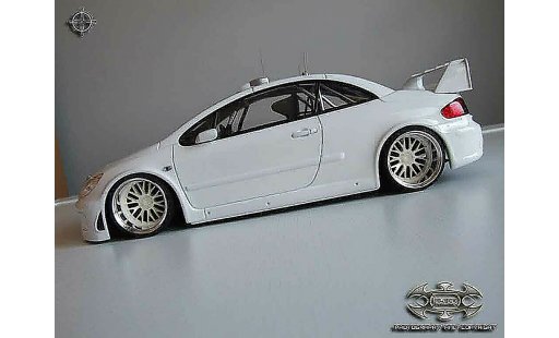 Peugeot 307 WRC 1/18 Autoart plain body blanche jantes bbs miniature