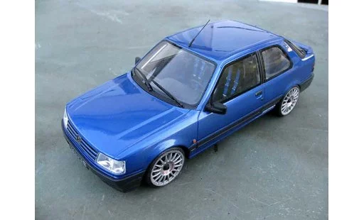 Peugeot 309 GTI 16 1/18 Ottomobile S groupe n miniature