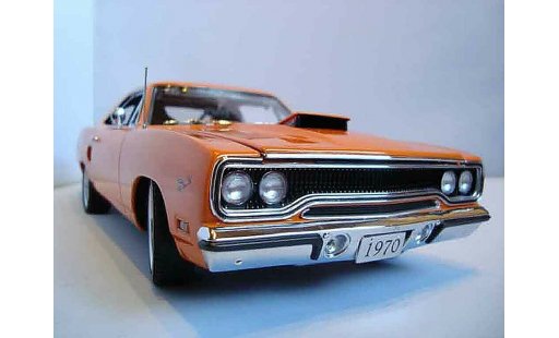 Porsche 911 Base 1/18 GMP road runner 1970 limit&Atilde;&copy;e edition of miniature