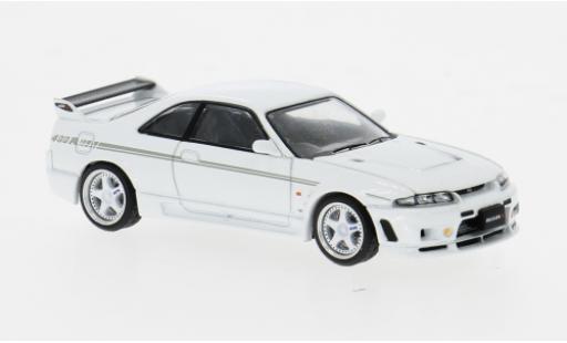 Miniature Nissan Skyline 1/64 Pop Race GT-R Nismo 400R blanche 1:64 Nissan Skyline 1/64 Pop Race GT-R Nismo 400R blanche 1:64 miniature