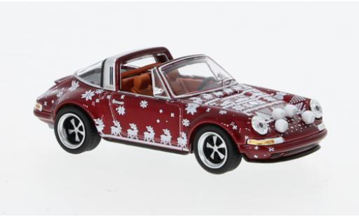Miniature Porsche 911 1/64 Pop Race Targa metallise rouge foncé Christmas Edition 2023 Porsche 911 1/64 Pop Race Targa metallise rouge foncé Christmas Edition 2023 miniature