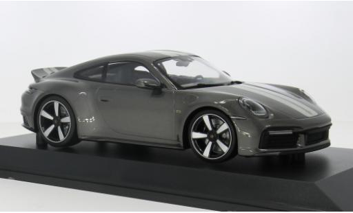 Porsche 992 1/18 Minichamps 911  Sport Classic grise 2022 1:18 miniature