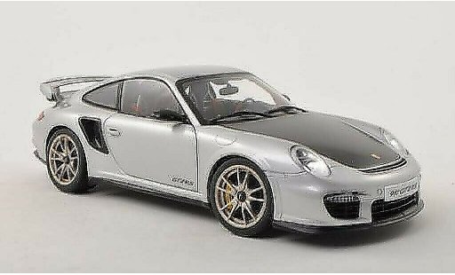 Porsche 911 GT2 1/18 Autoart grise/carbon 2010 miniature
