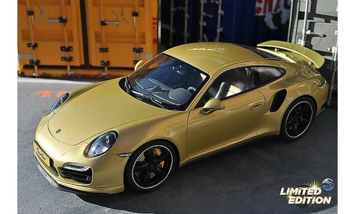 Porsche 911 Turbo 1/18 GT Spirit Exclusive champagne miniature
