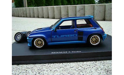 Renault 5 Turbo 1/18 Universal Hobbies 1 jantes alu 13 pouces miniature
