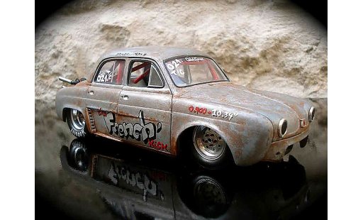 Renault Dauphine Base 1/18 Norev drag strip a moteur vw prepare miniature