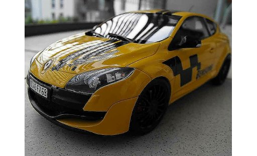 Renault Megane RS 250 1/18 Ottomobile 2.0 t jaune deco renault sport miniature