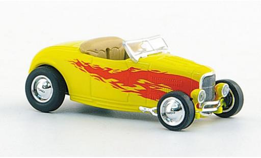 Miniature Ford Hot Rod 1/87 Ricko Roadster jaune/Dekor 1932 Ford Hot Rod 1/87 Ricko Roadster jaune/Dekor 1932 miniature