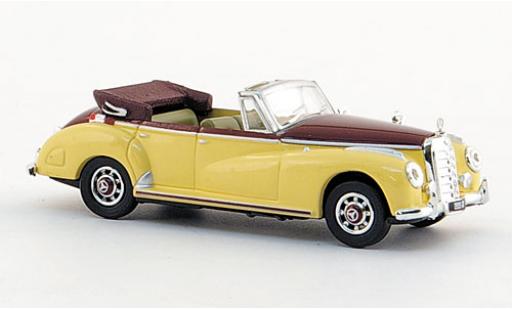 Miniature Mercedes 300 1/87 Ricko C Cabriolet beige/rouge 1955 Mercedes 300 1/87 Ricko C Cabriolet beige/rouge 1955 miniature