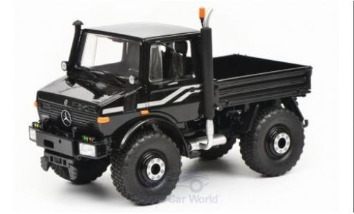 Miniature Mercedes Unimog 1/32 Schuco U1600 noire 1974 Mercedes Unimog 1/32 Schuco U1600 noire 1974 miniature