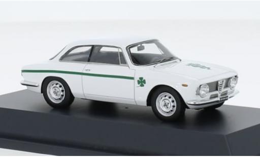 Alfa Romeo GT 1/43 Schuco ProR A blanche 1965 1:43 miniature