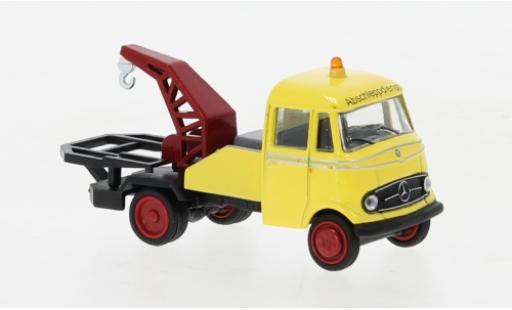 Miniature Mercedes L319 1/87 Schuco Abschleppwagen jaune Mercedes L319 1/87 Schuco Abschleppwagen jaune miniature