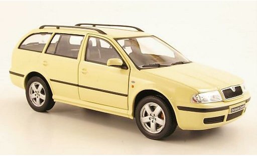 Skoda Octavia Combi 1/24 Abrex Tour beige miniature