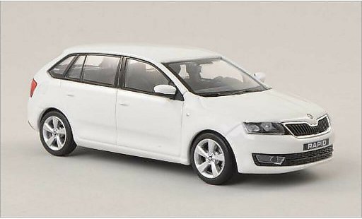Skoda Rapid Spaceback ACE 1/43 Abrex Spaceback blanche 2013 miniature