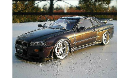 Nissan Skyline R34 1/18 Autoart purple racing jantes 20 pouces miniature