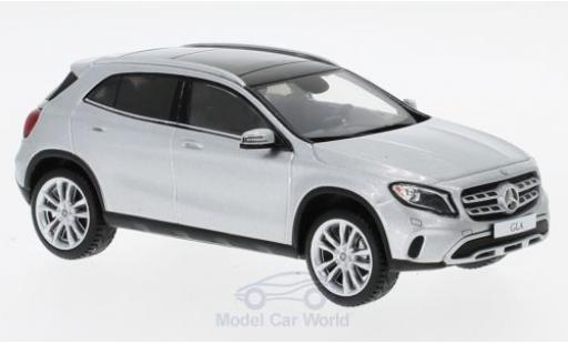 Miniature Mercedes Classe GLA 1/43 Spark GLA 250 grise 2017 Mercedes Classe GLA 1/43 Spark GLA 250 grise 2017 miniature