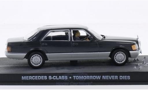 Miniature Mercedes Classe S 1/43 SpecialC (W126) grise/grise James Bond 007 Der Morgen stirbt nie ohne Vitrine Mercedes Classe S 1/43 SpecialC (W126) grise/grise James Bond 007 Der Morgen stirbt nie ohne Vitrine miniature