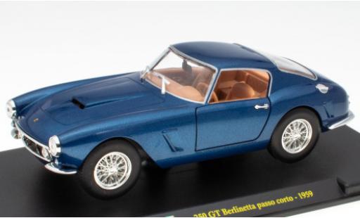 Miniature Ferrari 250 1/24 SpecialC GT Berlinetta SWB metallise bleue 1959 Ferrari 250 1/24 SpecialC GT Berlinetta SWB metallise bleue 1959 miniature