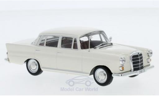 Mercedes 200 1/43 SpecialC D (W110) beige 1965 ohne Vitrine miniature