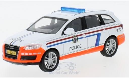 Miniature Audi Q7 1/43 SpecialC Police ohne Vitrine Audi Q7 1/43 SpecialC Police ohne Vitrine miniature