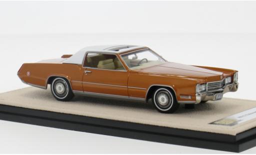 Miniature Cadillac Eldorado 1/43 Stamp Models Biarritz orange 1970 1:43 Cadillac Eldorado 1/43 Stamp Models Biarritz orange 1970 1:43 miniature