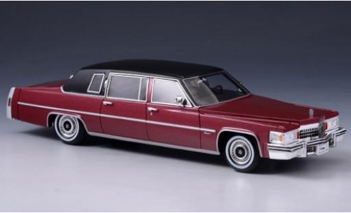 Miniature Cadillac Fleetwood 1/43 Stamp Models Limousine metallise rouge/matt-noire 1978 Cadillac Fleetwood 1/43 Stamp Models Limousine metallise rouge/matt-noire 1978 miniature