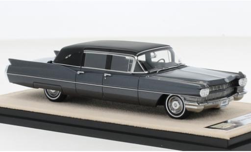 Miniature Cadillac Fleetwood 1/43 Stamp Models formel Limousine Landau Top metallise grise/noire 1968 Cadillac Fleetwood 1/43 Stamp Models formel Limousine Landau Top metallise grise/noire 1968 miniature