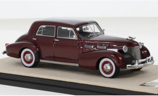 Miniature Cadillac Fleetwood 1/43 Stamp Models Sixty Special metallise rouge foncé 1940 Cadillac Fleetwood 1/43 Stamp Models Sixty Special metallise rouge foncé 1940 miniature