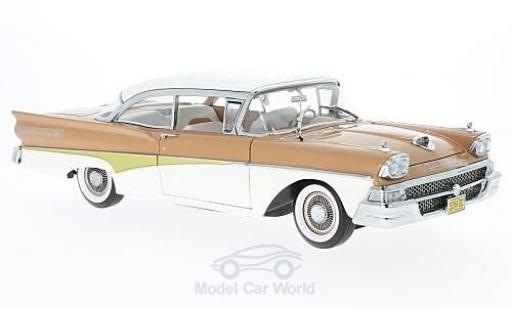 Miniature Ford Fairline 1958 1/18 Sun Star Failane 500 HardTop marron/blanche 1958 Ford Fairline 1958 1/18 Sun Star Failane 500 HardTop marron/blanche 1958 miniature